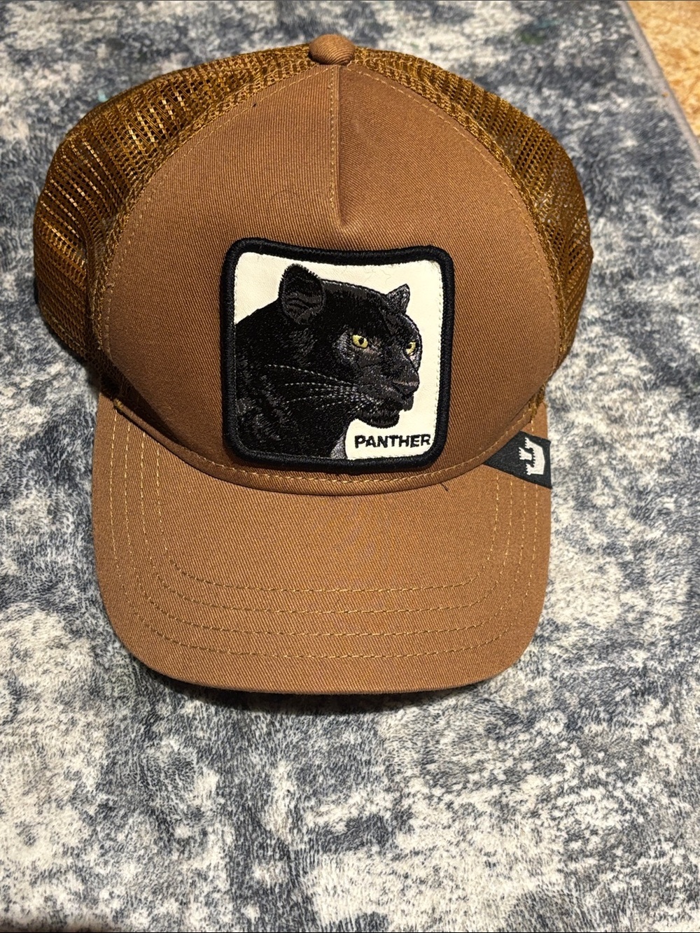 The farm hooting Bros Brown Panther Patch Trucker men’s Cap